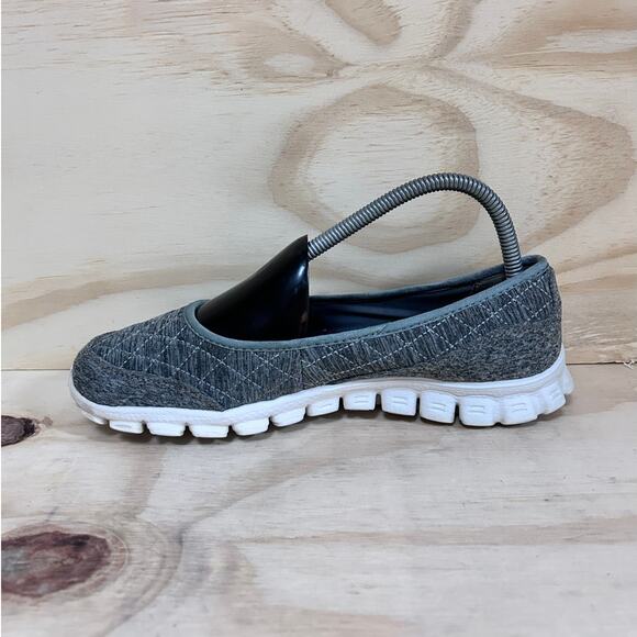 Skechers - Memory Foam Slip-On - Sneakers - Gray - Women's - 7.5 - Picture 4 of 9